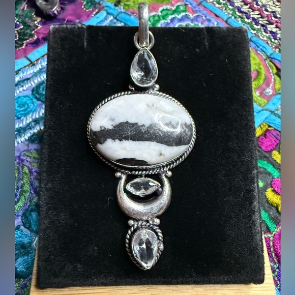 Jewelry - White Buffalo Turquoise Pendant